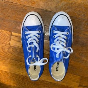 Blue converse
